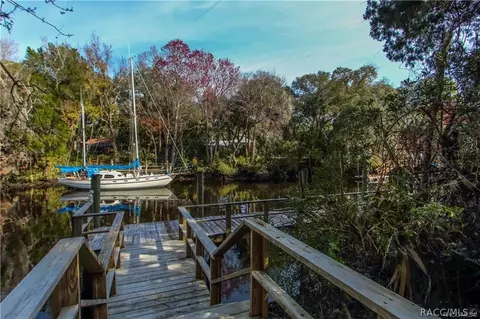 14935 W River Rd, Inglis, FL 34449 photo 3
