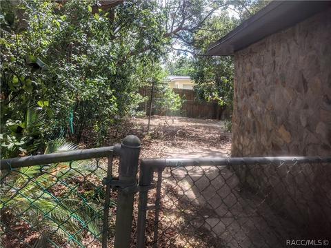 22 E Murray St, Beverly Hills, FL 34465 photo 5