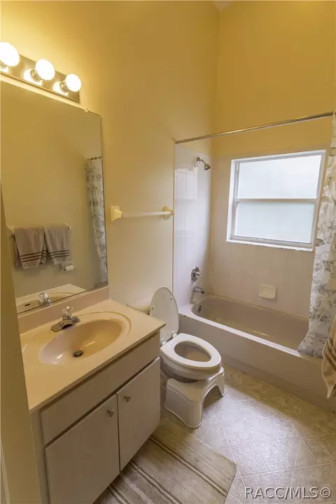 752 W Olympia St, Hernando, FL 34442 photo 17