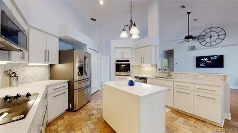 1809 E Monopoly Loop, Inverness, FL 34453 photo 17
