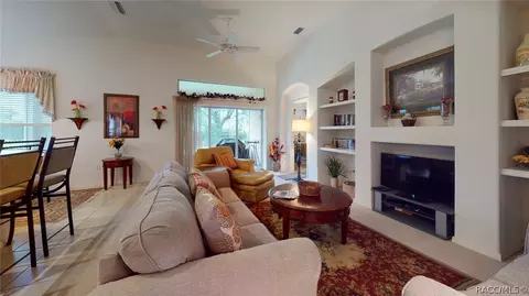 898 W Skyview Crossing Dr, Hernando, FL 34442 photo 3