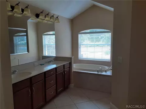476 W Cobblestone Loop, Hernando, FL 34442 photo 8