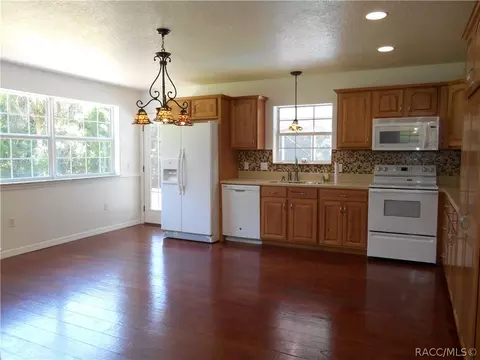 15865 W River Rd, Inglis, FL 34449 photo 8