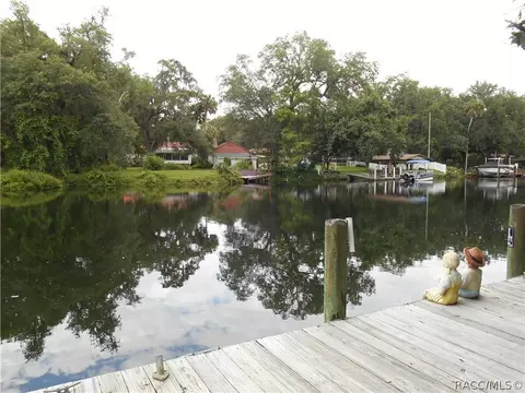 15865 W River Rd, Inglis, FL 34449 photo 4