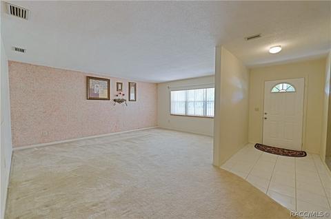 5366 E Arbor St, Inverness, FL 34452 photo 2