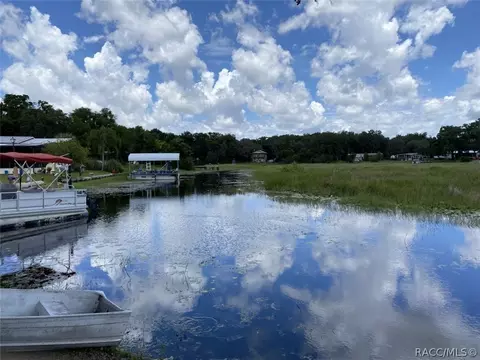 3900 N Bluewater Dr, Hernando, FL 34442 photo 4