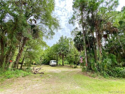 285 Gladys Ave, Inglis, FL 34449 photo 1