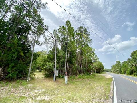 285 Gladys Ave, Inglis, FL 34449 photo 9