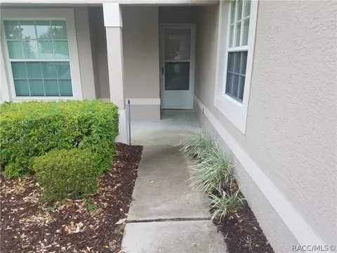 836 W Cockatiel Loop, Hernando, FL 34442 photo 2