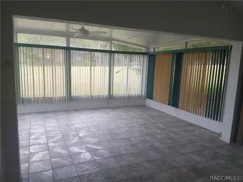 836 W Cockatiel Loop, Hernando, FL 34442 photo 16