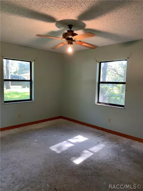 2092 E Pamela Ct, Hernando, FL 34442 photo 15