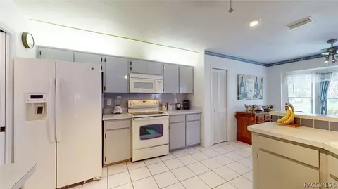 751 E Falconry Ct, Hernando, FL 34442 photo 21