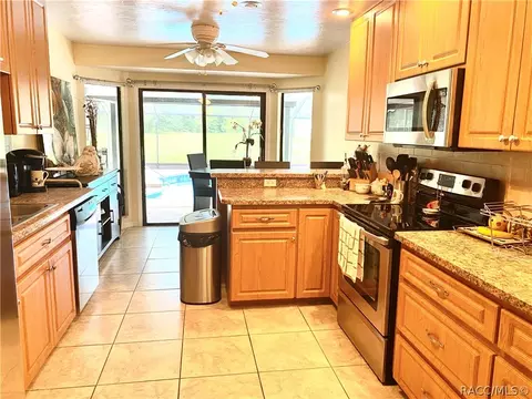 400 E Liberty St, Hernando, FL 34442 photo 7