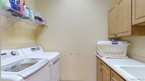 499 W Johnny Pesky Ct, Hernando, FL 34442 photo 31