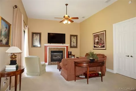441 W Cobblestone Loop, Hernando, FL 34442 photo 4