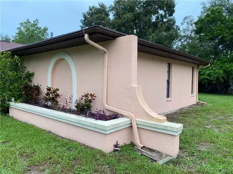 2335 Waterfall Dr, Spring Hill, FL 34608 photo 22