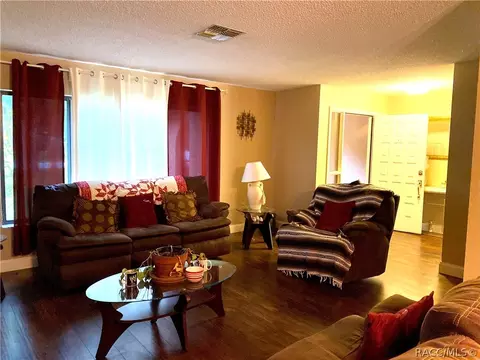 2335 Waterfall Dr, Spring Hill, FL 34608 photo 6