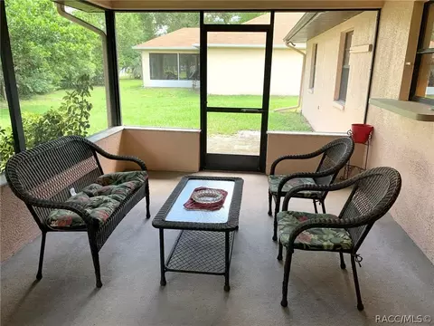 2335 Waterfall Dr, Spring Hill, FL 34608 photo 11