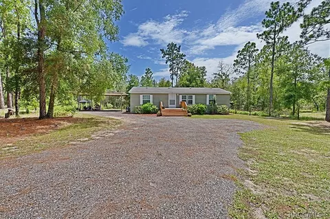 2000 N Frazier Ter, Hernando, FL 34442 photo 1