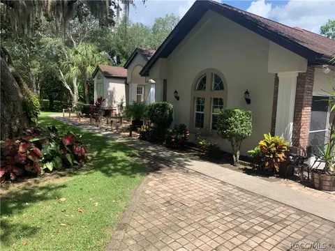 243 W Liberty St, Hernando, FL 34442 photo 2