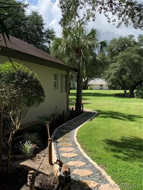 243 W Liberty St, Hernando, FL 34442 photo 8