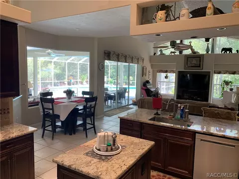 243 W Liberty St, Hernando, FL 34442 photo 16