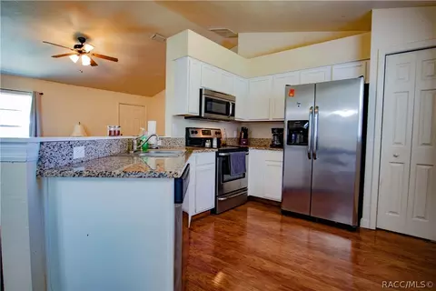 17 Juniper Track Ct, Ocala, FL 34480 photo 9