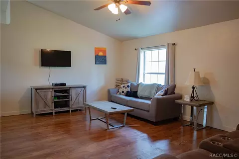 17 Juniper Track Ct, Ocala, FL 34480 photo 5
