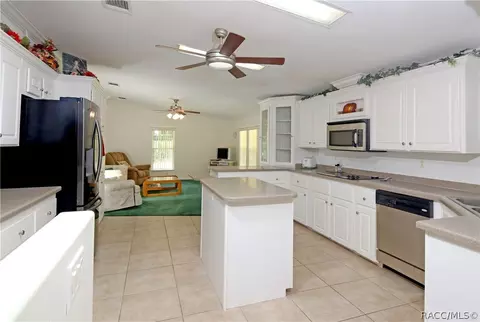 1507 E Ray St, Hernando, FL 34442 photo 9