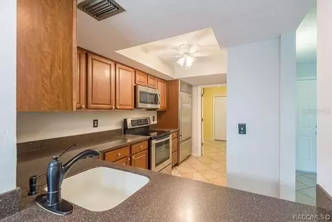 810 E Gilchrist Ct #4B, Hernando, FL 34442 photo 2