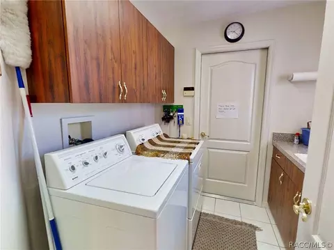 359 W Mickey Mantle Path, Hernando, FL 34442 photo 8