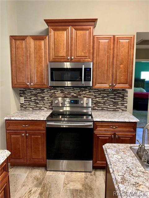 290 E Knightsbridge Pl, Lecanto, FL 34461 photo 8