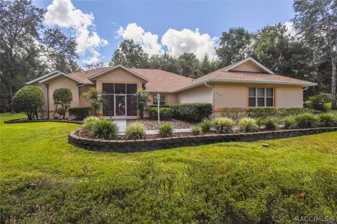 858 W Keller St, Hernando, FL 34442 photo 1