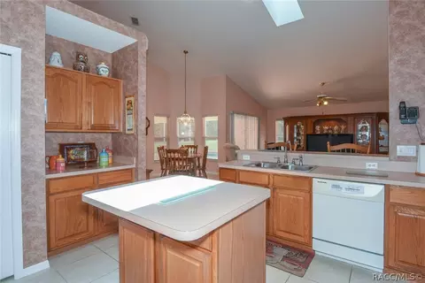 858 W Keller St, Hernando, FL 34442 photo 19