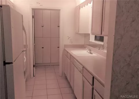 115 E Hartford St #8A, Hernando, FL 34442 photo 4