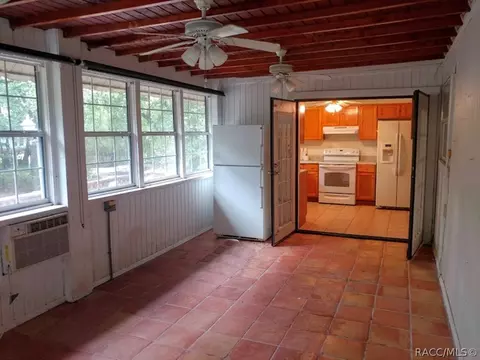 8471 Stone Dr, Webster, FL 33597 photo 12