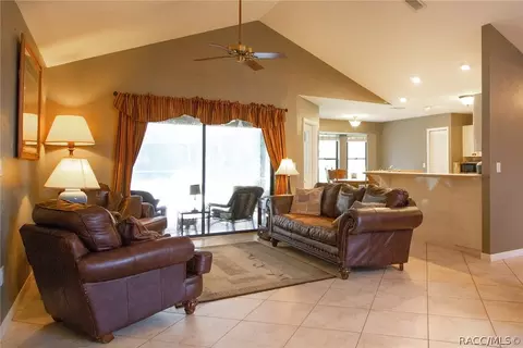 1583 E Cleveland St, Hernando, FL 34442 photo 3