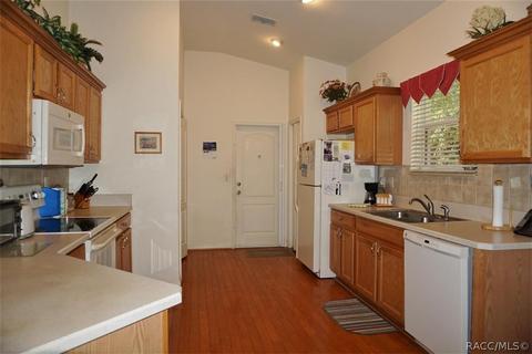 2893 N Folkestone Loop, Hernando, FL 34442 photo 6