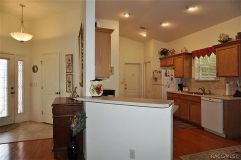 2893 N Folkestone Loop, Hernando, FL 34442 photo 5