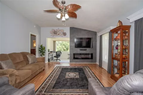 633 W Sunbird Path, Hernando, FL 34442 photo 2