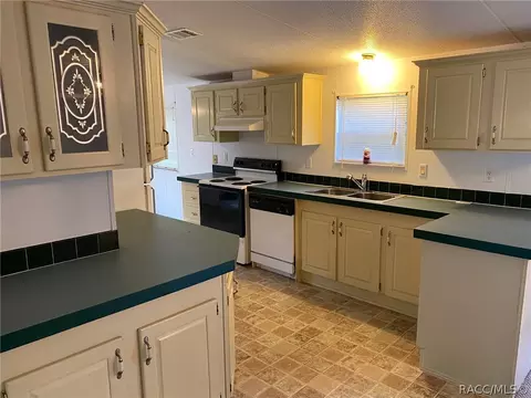 1589 E Winnetka St, Hernando, FL 34442 photo 7