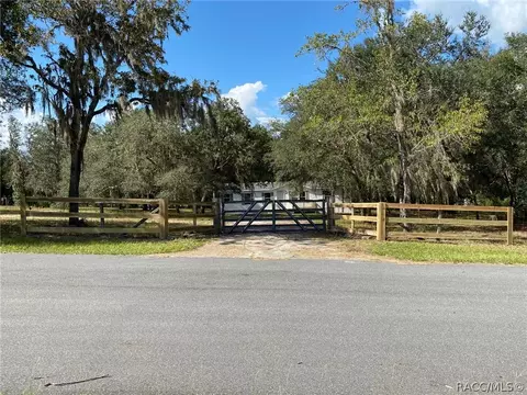 1589 E Winnetka St, Hernando, FL 34442 photo 2