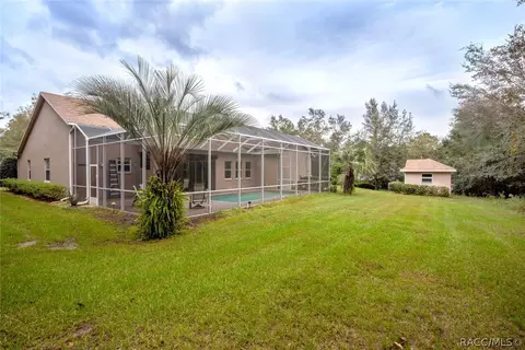 1048 W Olympia St, Hernando, FL 34442 photo 4