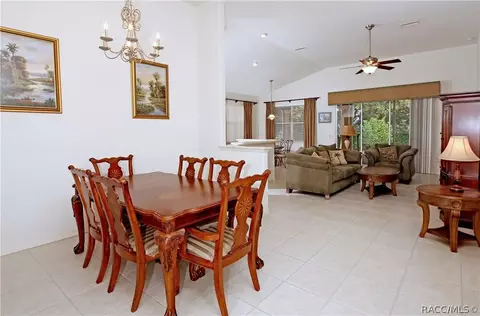 681 W Doerr Path, Hernando, FL 34442 photo 3