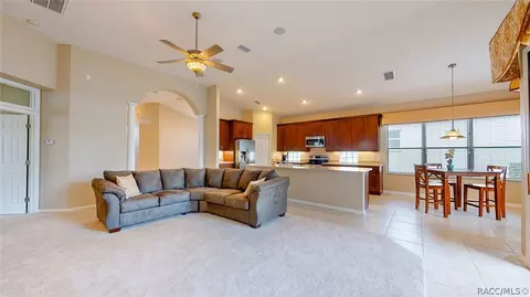 716 W Doerr Path, Hernando, FL 34442 photo 5