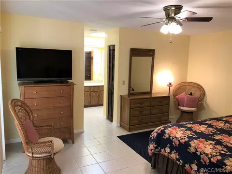 260 E Dakota Ct, Hernando, FL 34442 photo 16