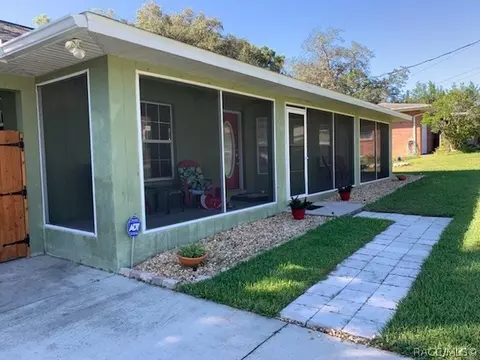 505 Wright St, Inverness, FL 34452 photo 4