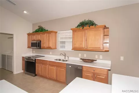 1612 W Laurel Glen Path, Hernando, FL 34442 photo 18