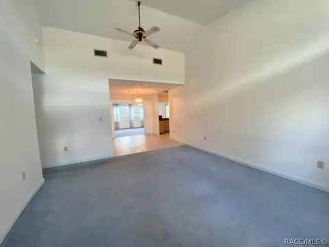 1134 SE 3rd St, Crystal River, FL 34429 photo 2