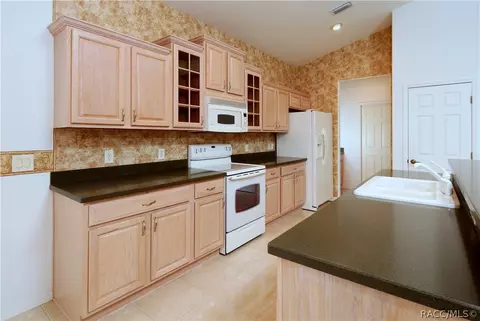 552 W Doerr Path, Hernando, FL 34442 photo 11